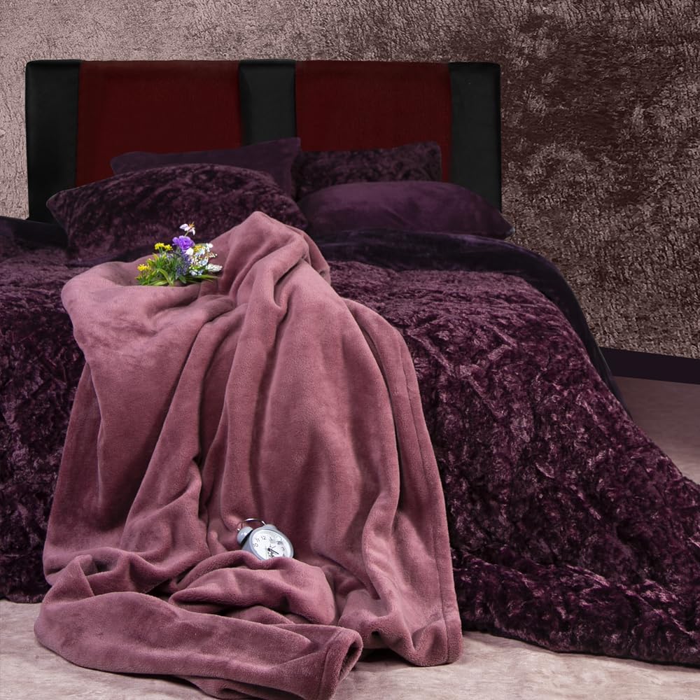 Family Bed - Family Bed Spanish Fur Comforter 3Pcs 220x240cm 655