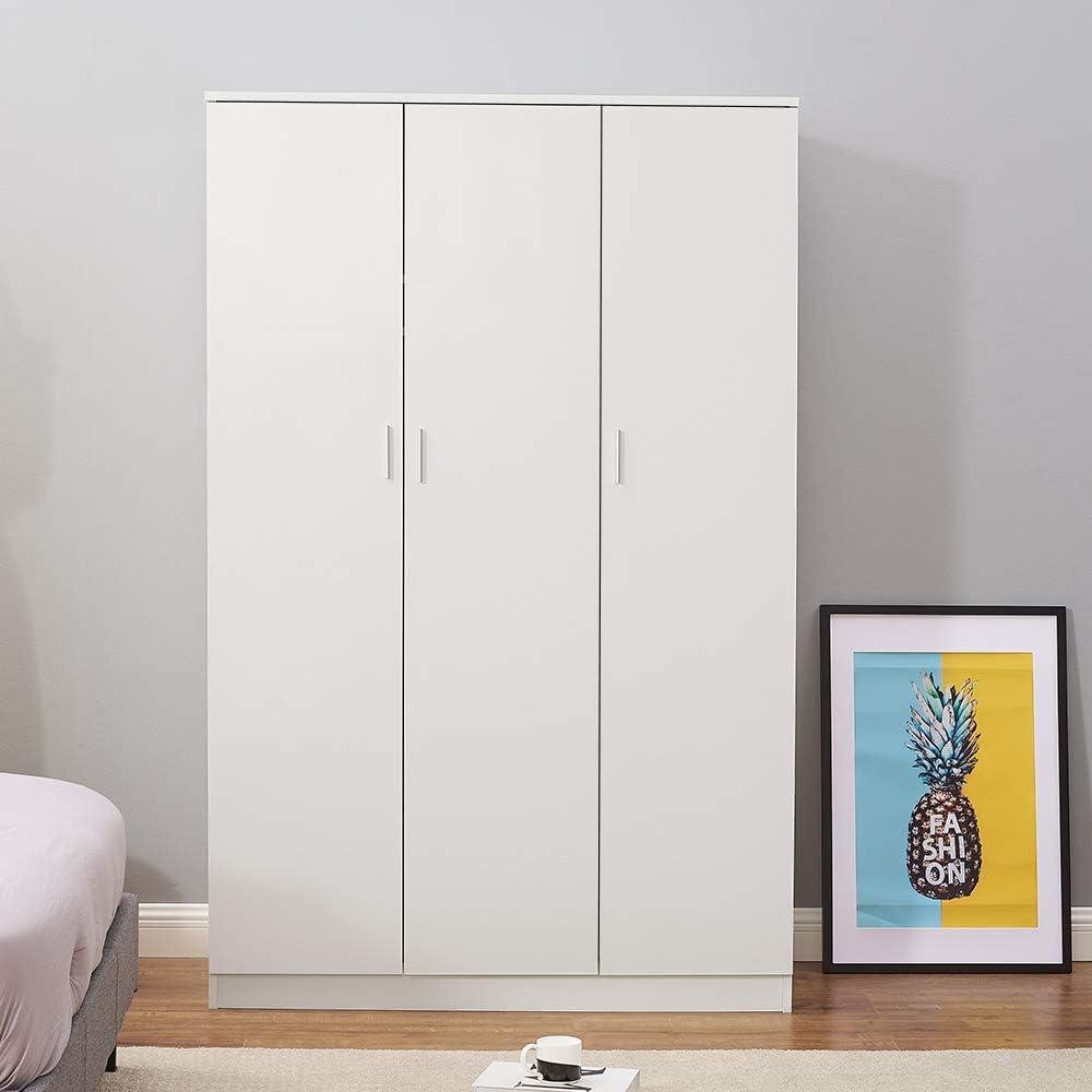 Wooden 3 Doors Wardrobes with Hanging Rail and Storage Shelves Modern Large Clothes Cupboards Unit for Bedroom Furniture
