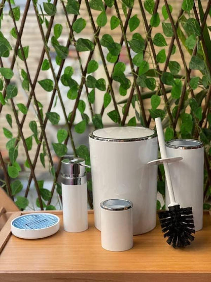 Primanova Bathroom Accessory Set- 5 Pieces