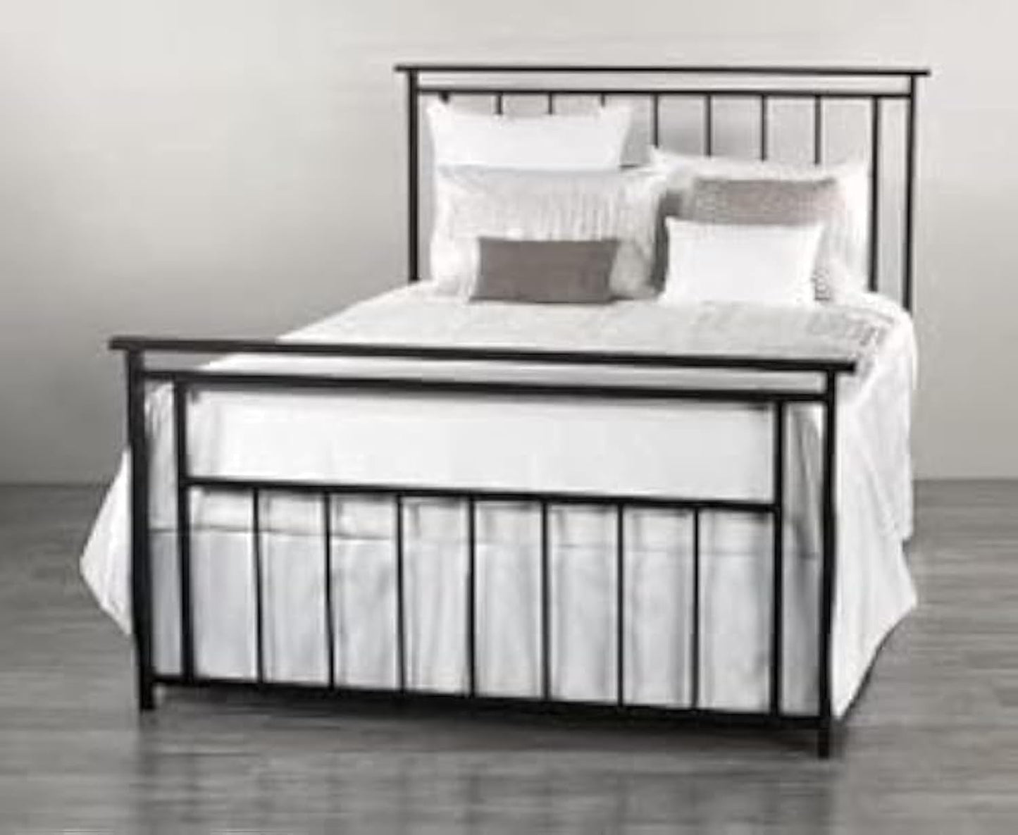 Generic Black Iron Bed, 110cm L x 150cm W x 20cm H, 20kg, Adult, English Style, Metal Bed Frame, Headboard Included, Iron Bed