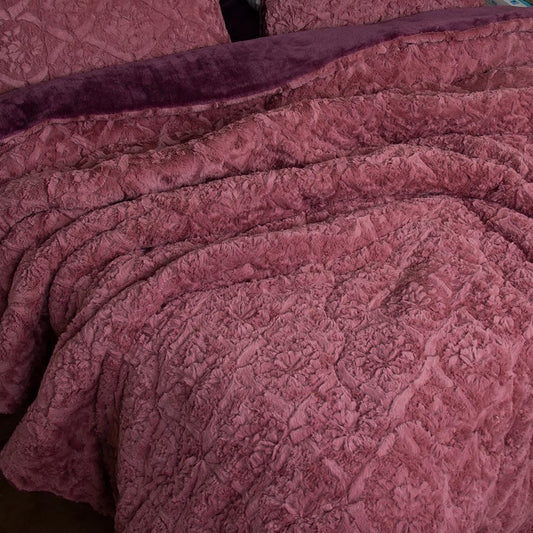Family Bed - Family Bed Spanish Fur Comforter 3Pcs 220x240cm 669