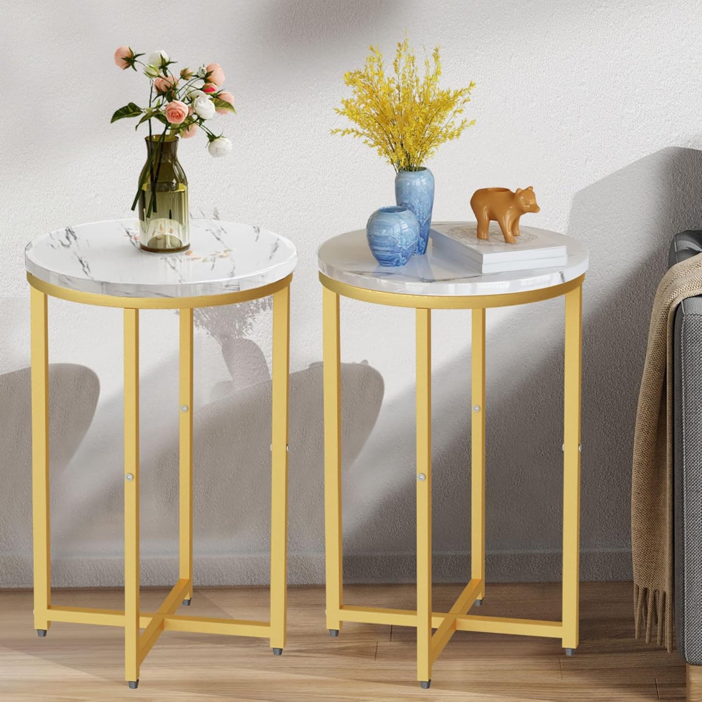 AWQM Round Side Table Set of 2, Modern Nightstand Faux Marble Accent Coffee Table for Living Room, Bedroom, Home & Office (White & Gold)