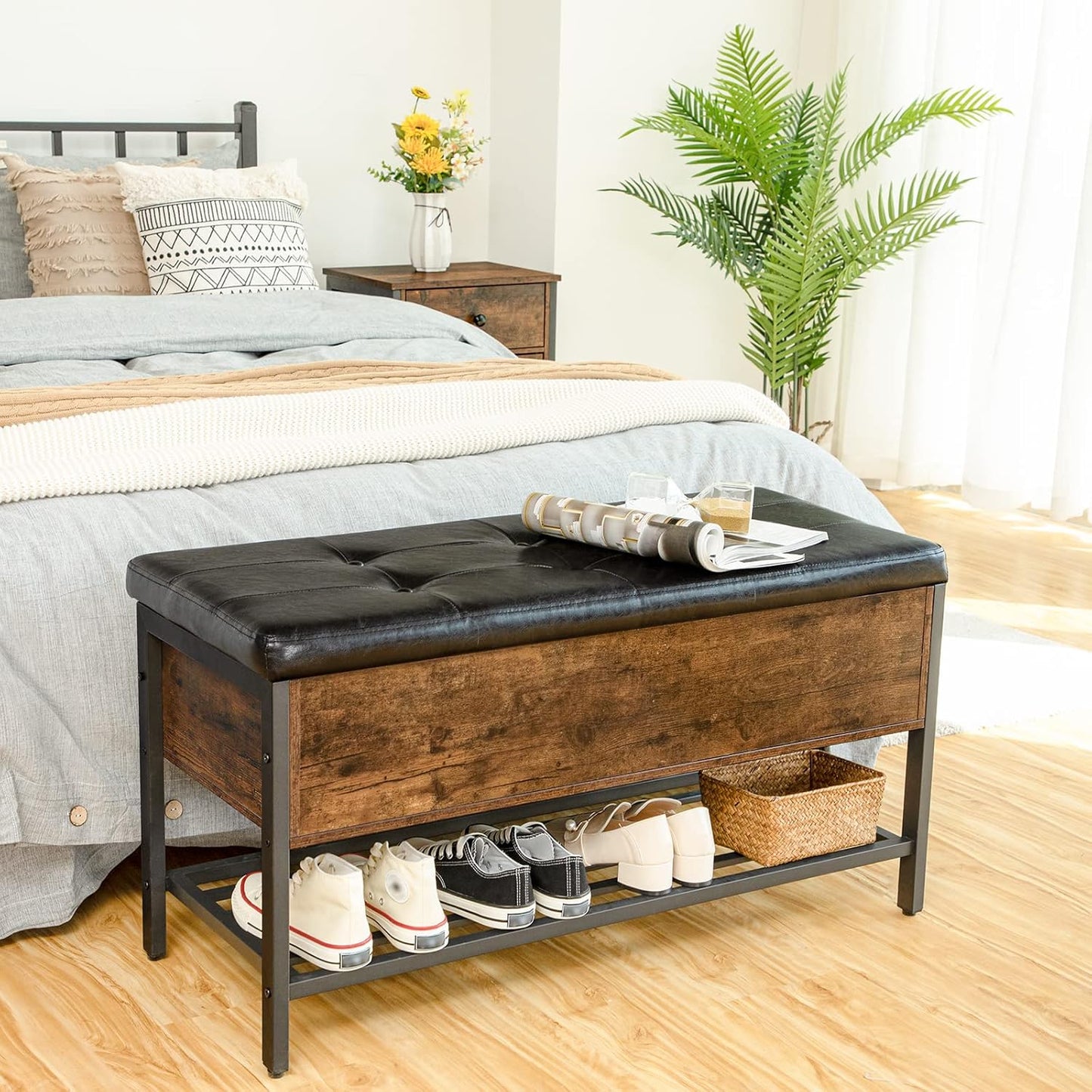 HOOBRO Storage Bench, Storage Ottoman, Shoe Bench with Padded Seat and Metal Shelf, Flip Top Toy Box Storage Chest, Bed End Stool for Bedroom, Hallway,Living Room, Rustic Brown and Black BF98CW01